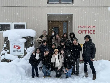事業者視察風景(藤井牧場)