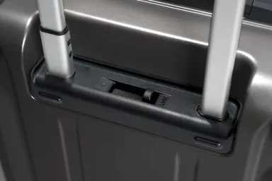 キャスターストッパー付き