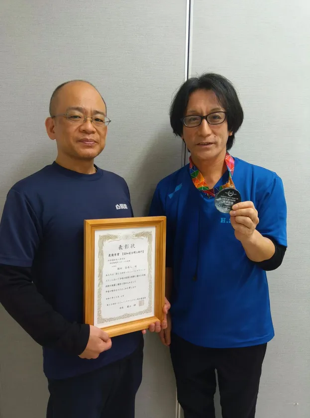 左:久保田施設長、右:鍋田介護長