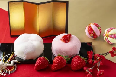 いちごの紅色ショートケーキ大福