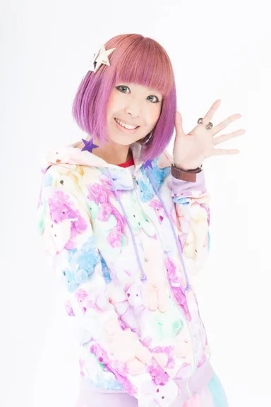 MAYUさん(HBCラジオ アニメロティック番組ナビゲーター)