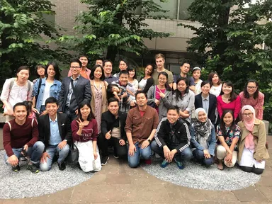 外国人の交流場を提供しています