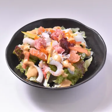 NEW　板前海の幸サラダハーフ