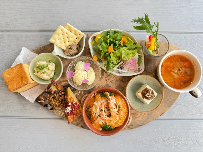 里山農園プレート 海老とズワイガニのグラタン