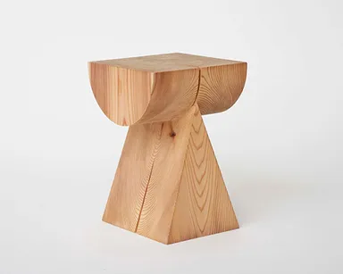 stool / table　北田 浩次郎(大阪)