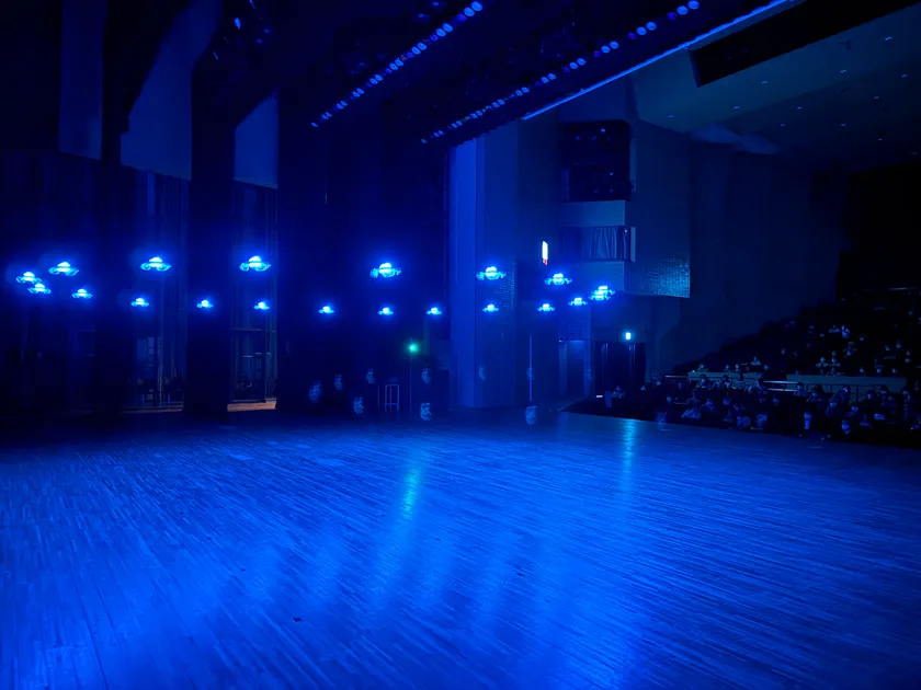 屋内ドローンショー(2)