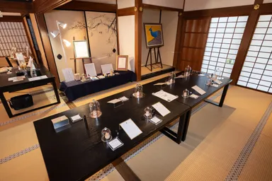 黒書院での作品展示