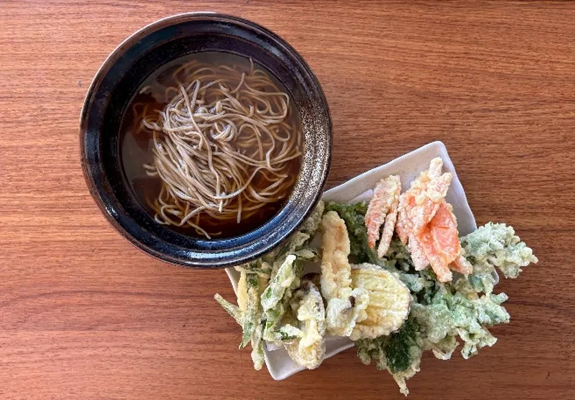 直売所野菜天ぷら+十割そば