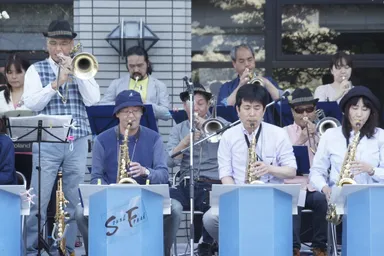 日々の練習の成果を披露