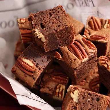 ぺカンナッツ入りブラウニー