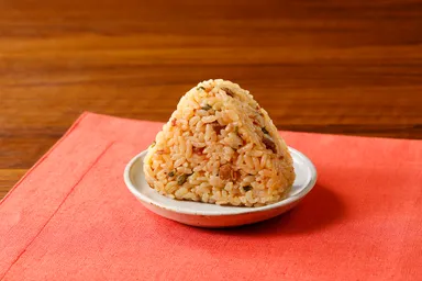 「らーめんや天金監修　正油ラーメンおにぎり」