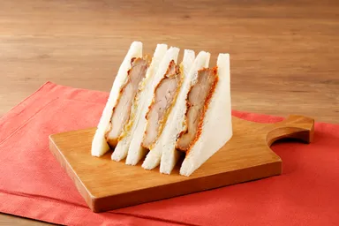 3種のグリルチキンサンド(秋田味噌使用)