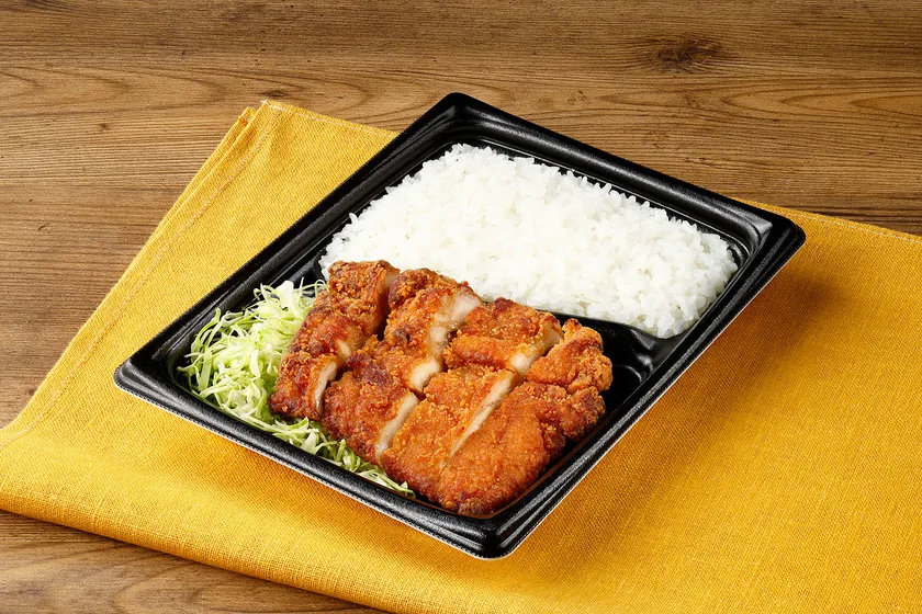 【まちかど厨房】焦がし濃口醤油の“香ばし唐揚”弁当