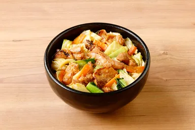 【まちかど厨房】鶏ちゃん丼(味噌)