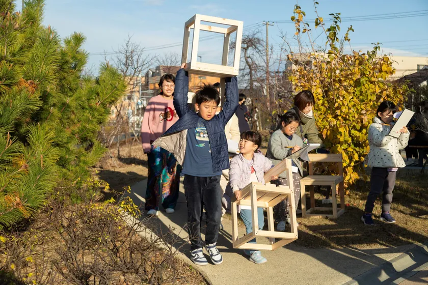 イス to ベンチプロジェクト