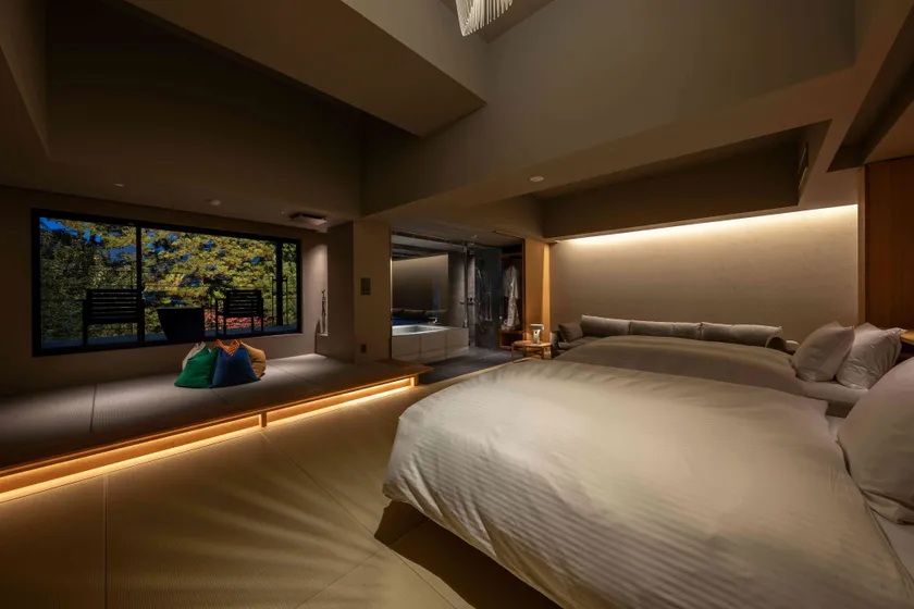 プラチナテラススイート(85平米)