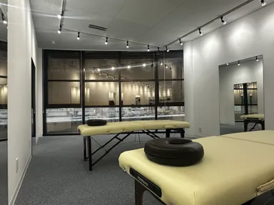 ストレッチ専門店ストレチックス奈良・大和西大寺店 内観