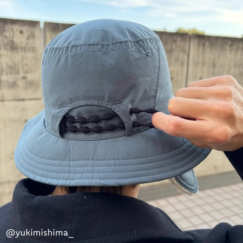 片手で簡単にサイズ調節