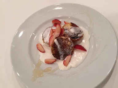 季節のフルーツのフレンチトースト