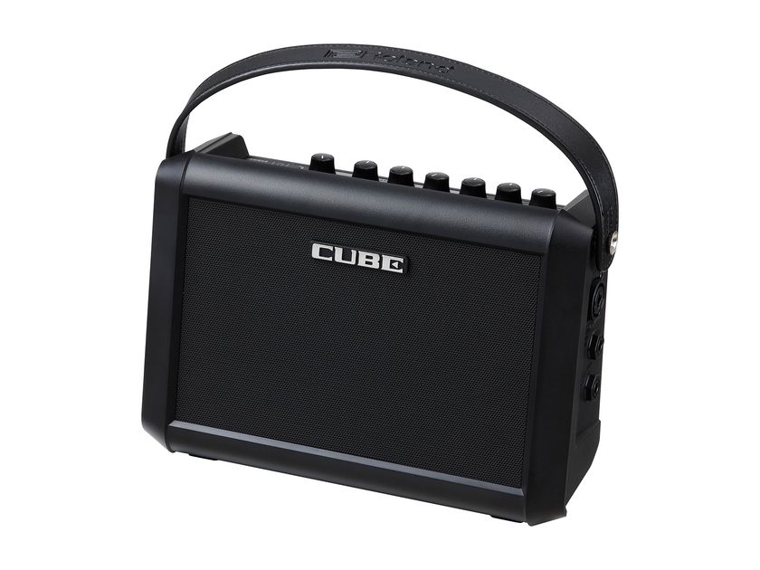 多彩なシーンで活躍するオールイン・ワンの
楽器用ポータブル・アンプを発売