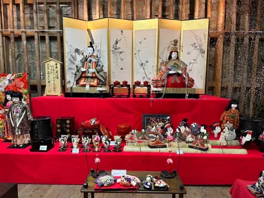 ひな人形の展示(過去の画像です)