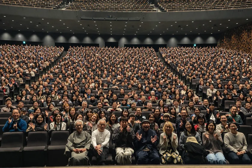 1000名の聴衆イメージ