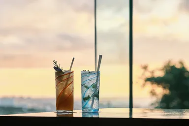 無農薬ハーブを使ったオリジナルカクテル