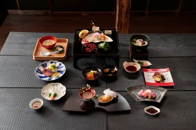 「きのえねomoya」二十四節気料理