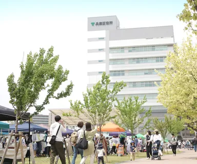 湊川公園手しごと市 会場