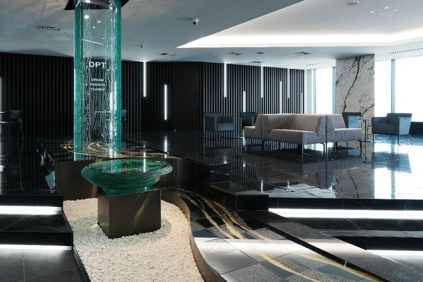 ディーピーティー株式会社　
モダンなデザインオフィスの一部を撮影場所として貸出開始！