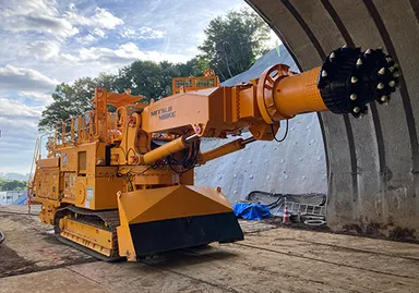 写真2：AI-ロードヘッダ SLB-300Si