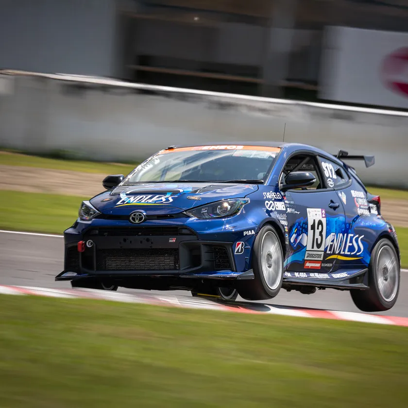 GRヤリス 実車画像3