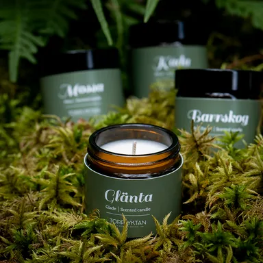 北欧の森の香りを楽しむ アロマキャンドル