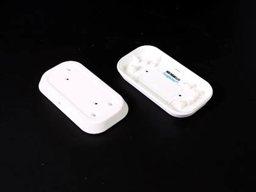 造形したスピーカーケース