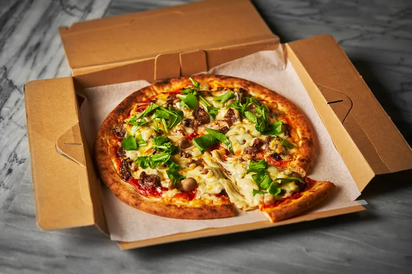 テイクアウト:鳥取和牛のピッツァ