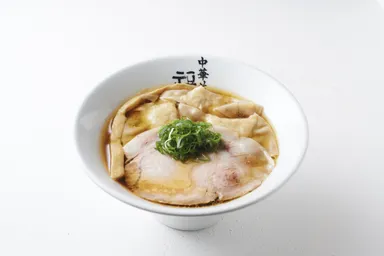 「極上中華そば 福味」雲呑麺