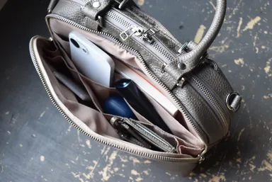 こだわりの縦型収納構造