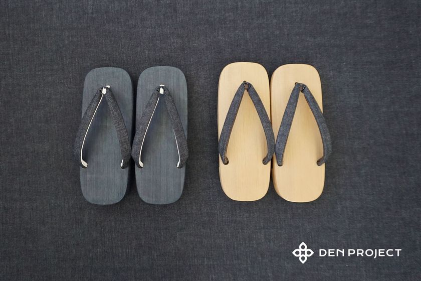 街を歩く、リズムが変わる。
「インディゴ染 ねずこ右近下駄　茶綿デニム鼻緒」
2026年2月より、現代の暮らしに馴染む「右近型」の受注開始