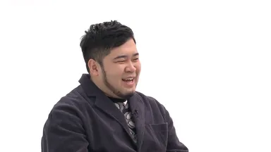 松井ケムリ(令和ロマン)