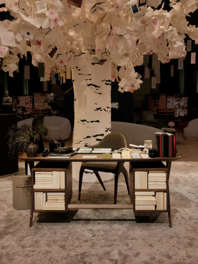 アート オブ デスクの表現されたモンブランデスクとTree of Writing/かくことの木