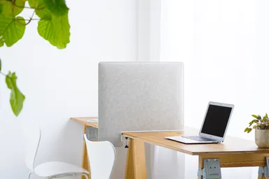 カラー：ベージュ