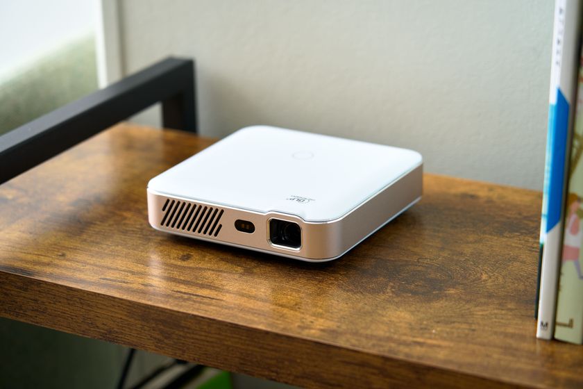 国内累計販売8万台突破のプロジェクター「カベーニ」シリーズ　
最上位モデル「カベーニPRO2」の2026モデルが新登場！
2026年1月29日より販売開始。