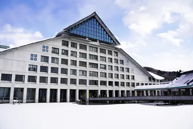 東北芸術工科大学