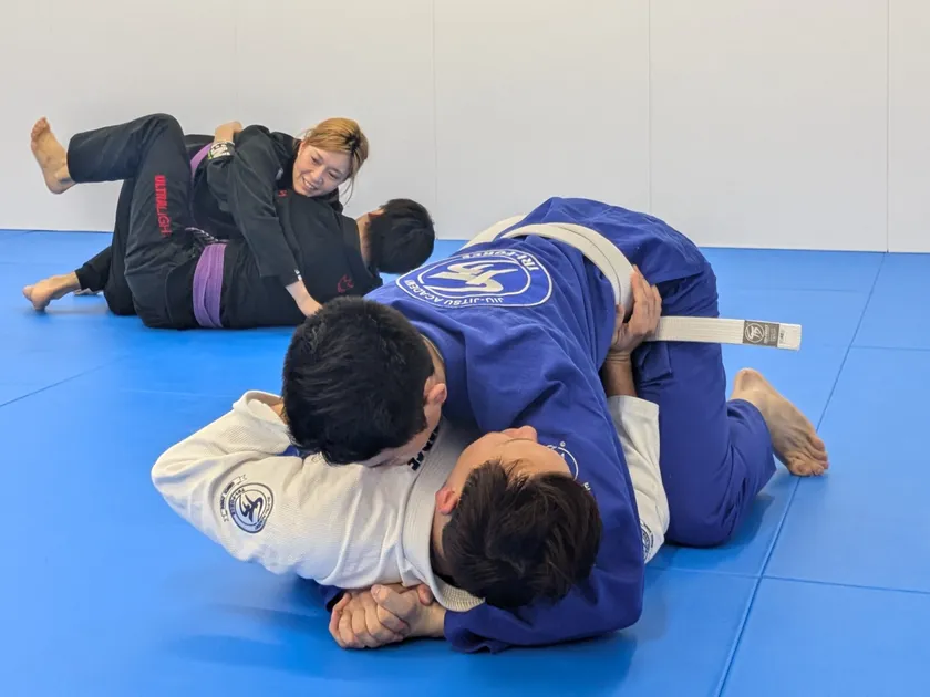 女性会員も在籍