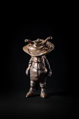 有田焼　カネゴン　正面