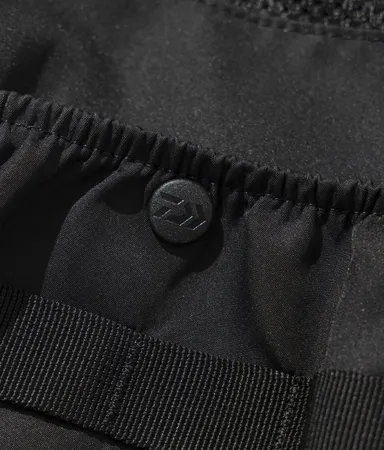 細部にまでこだわった、オリジナル刻印ボタン