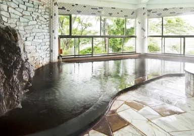 当館自慢のチョコレート色の天然温泉