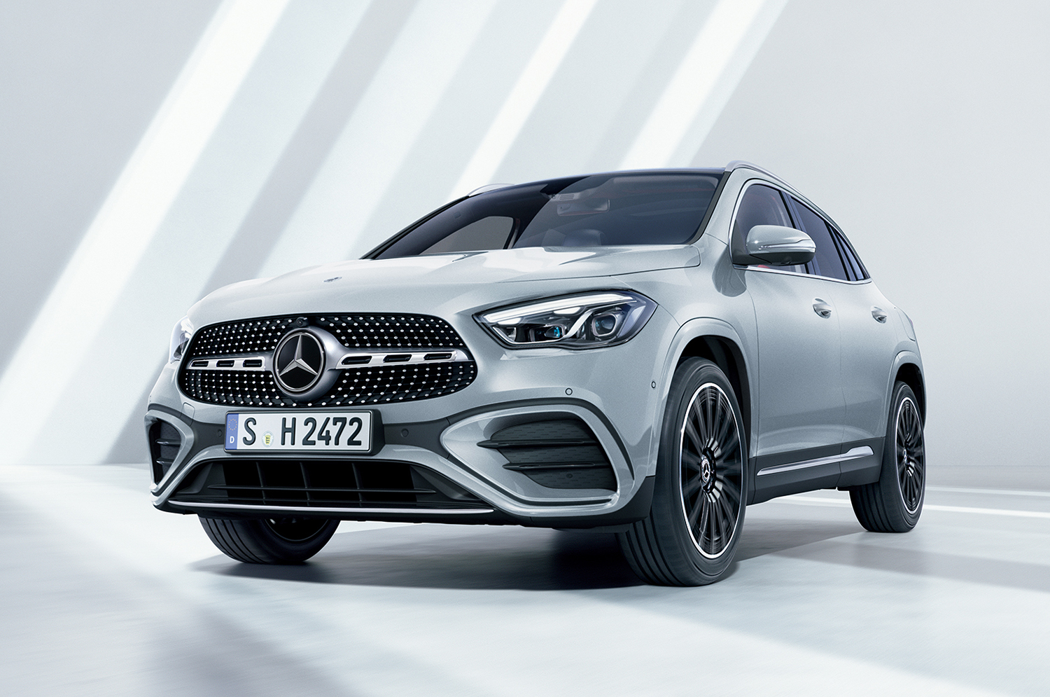 Mercedes-Benz ロゴ ブランドマーク