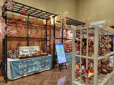 ホテルロビーつるし雛展示販売画像