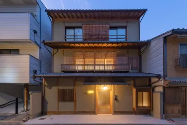 3階建ての料亭をリノベーションし誕生した宿